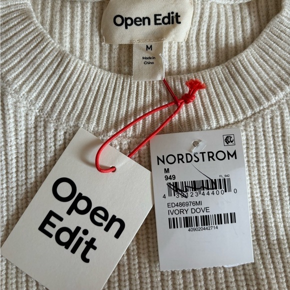 Open Edit Cold Shoulder Ribbed sweater Size M in Cream NWT - Picture 7 of 8